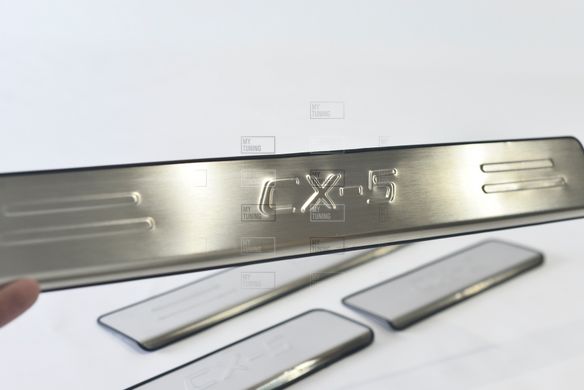 Накладки на пороги Mazda CX-5 2017-2022 Havoc (нержавеющая сталь)