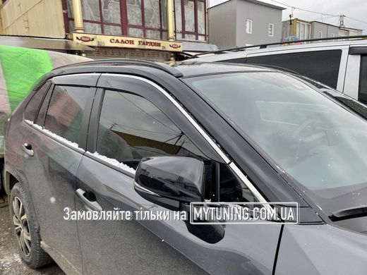 Дефлектори Hic накладні Toyota RAV-4 2019+ | Вітровики на скотчі з хром молдингом HIC T172-M