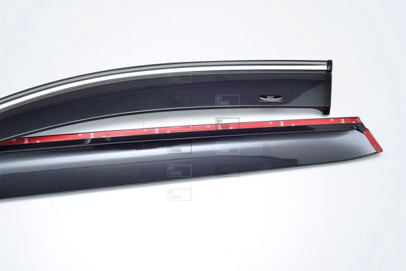 Дефлекторы Hic накладные Hyundai Santa Fe 2012-2018 | Ветровики на скотче с хром молдингом HIC HY38-М