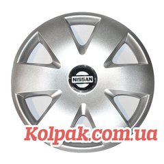 Модельные колпаки на колеса р15 на Nissan SKS 308