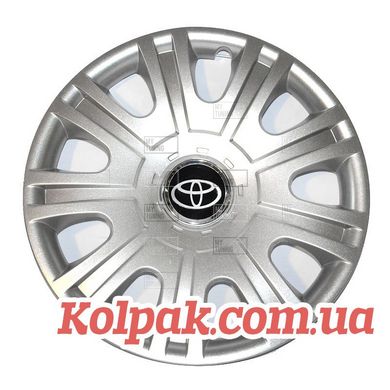 Модельные колпаки на колеса р15 на Toyota SKS 319