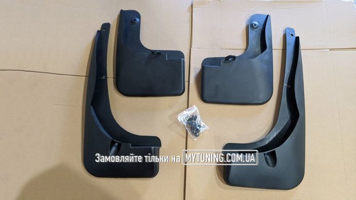 Брызговики Toyota Rav-4 с 2013-2015 HAVOC полный комплект