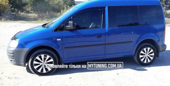 Дефлекторы боковых окон Volkswagen Caddy 3 2004-2020 | Ветровики на скотче HIC VW19