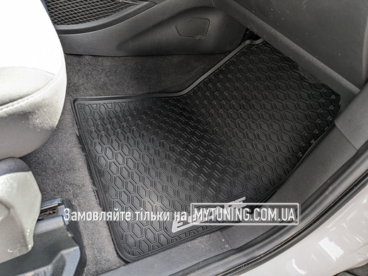 Ford Escape з 2012 по 2019 Оригінальні килимки в салон HAVOC v2