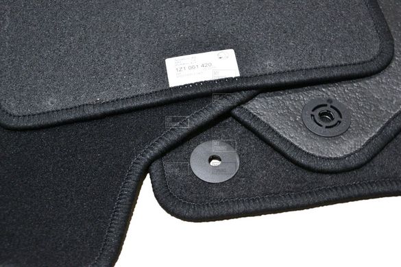 Коврики в салон ворсовые для Skoda Octavia A5 (2004-2013) текстильн чёрные, кт. 4шт 1Z1061420